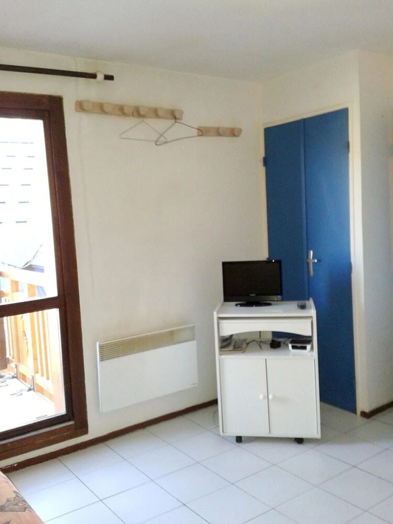 Studio in Les Deux Alpes, With Wonderful Mountain View and Furnished B