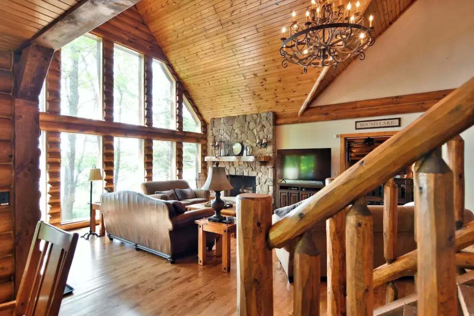 Lumberjack Lodge