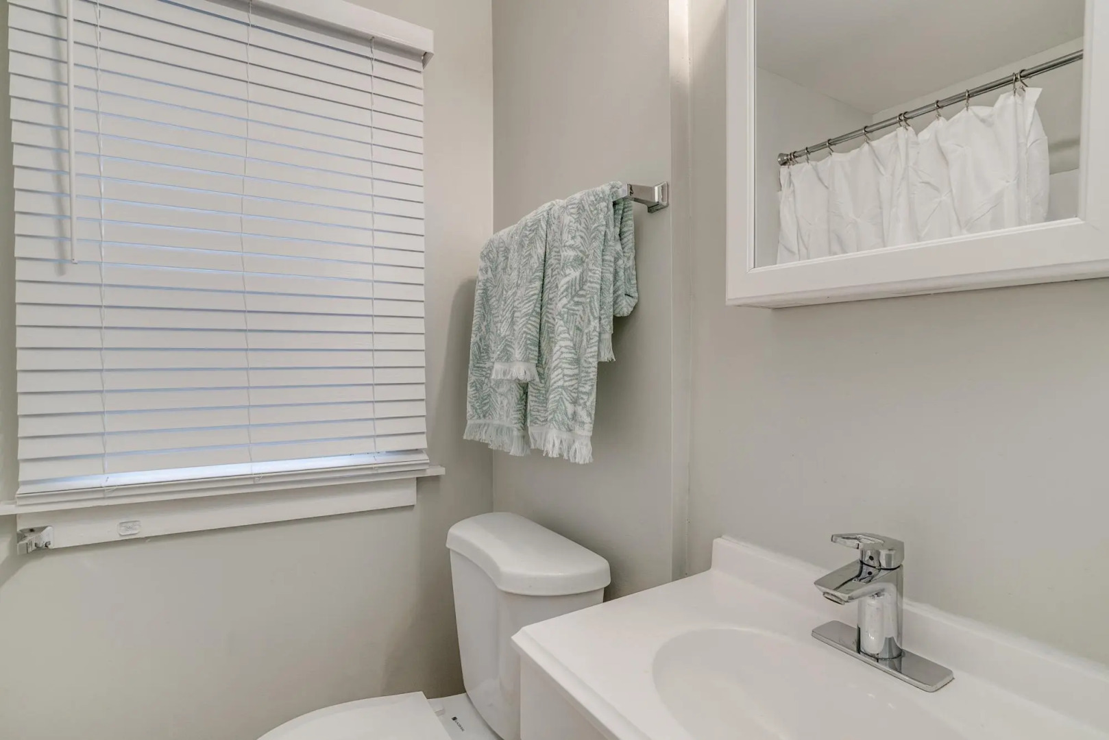 Cozy and Comfortable Apartment