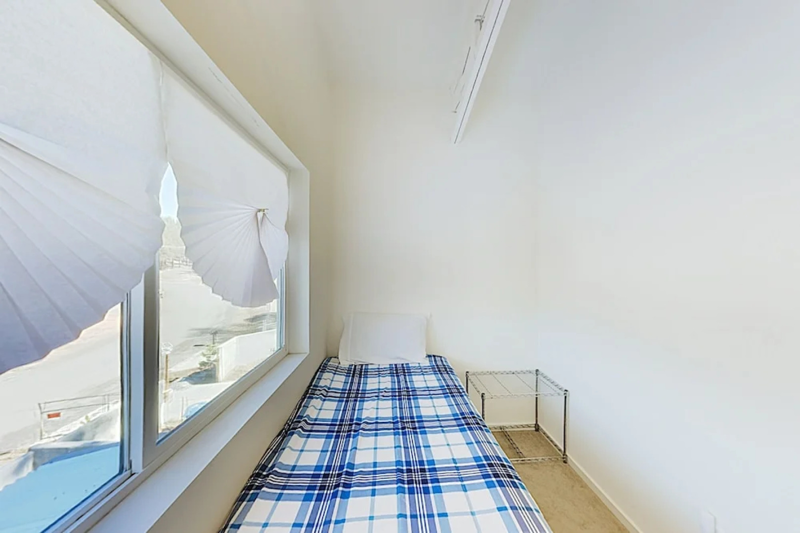 New Listing! Modern New-build In Kachina Ge 4 Bedroom Home