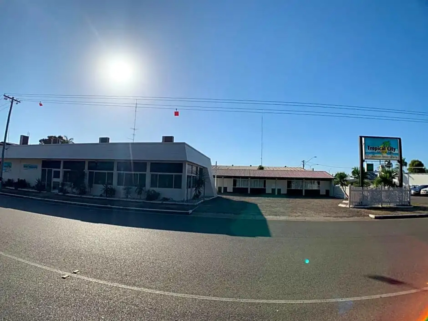 Tropical City Motor Inn