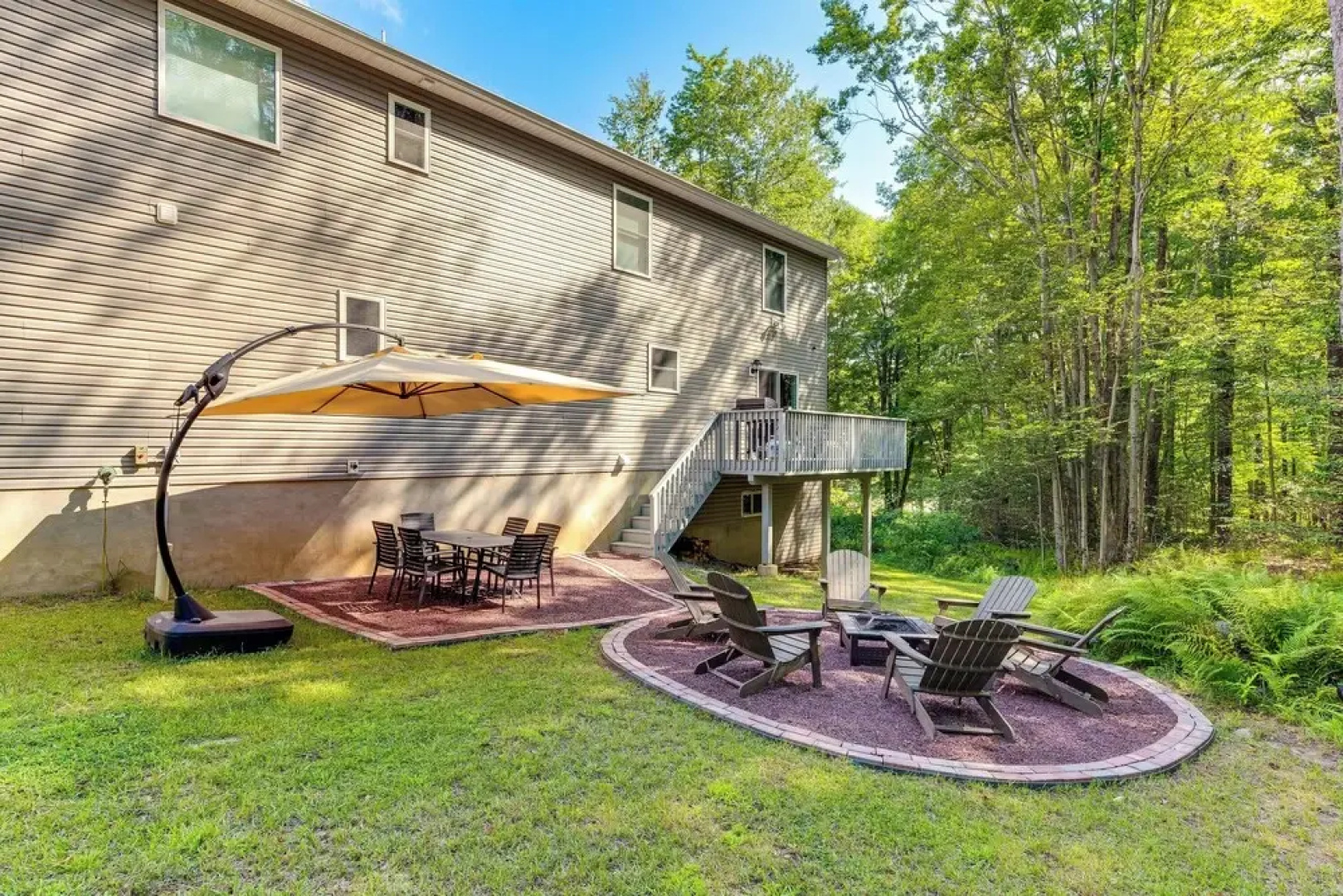 Walk to Beach: Family-friendly Arrowhead Lake Home