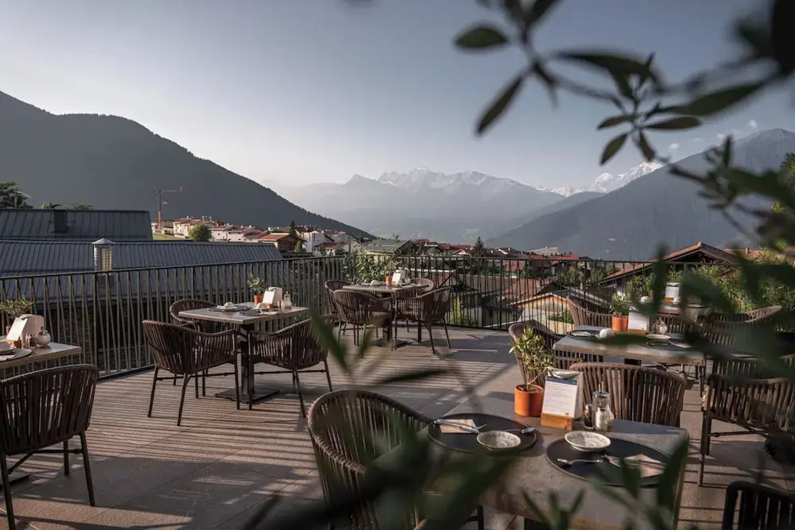 Maraias Luxury Suites & Apartments