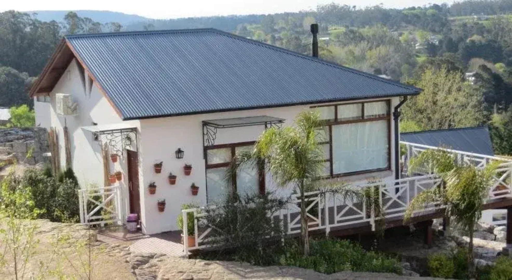 Las Piedras VIP Lodging