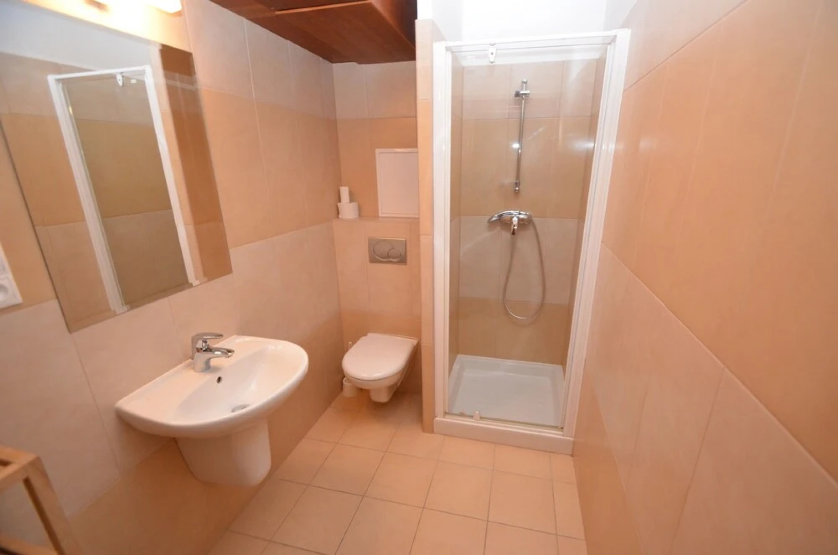 Fatrapark 2 Apartments & Restaurant