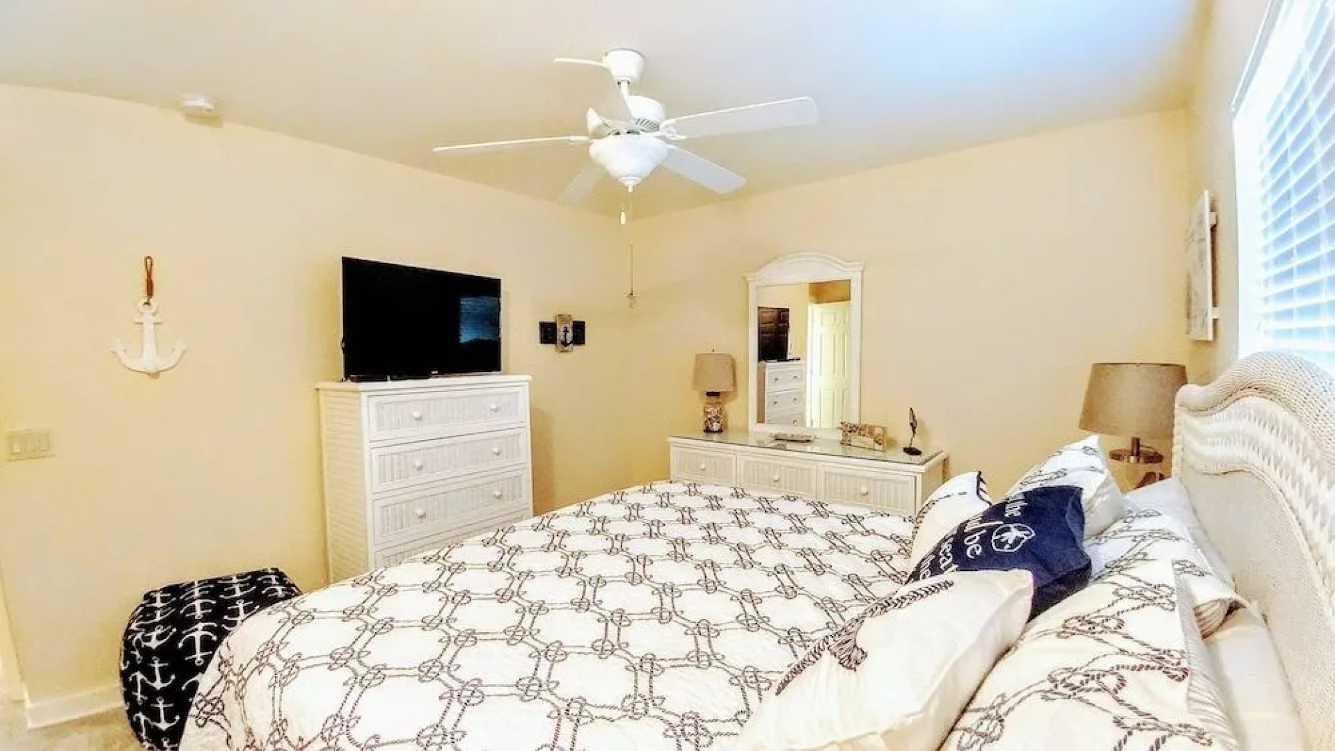 Blue Starfish Estate by MNM