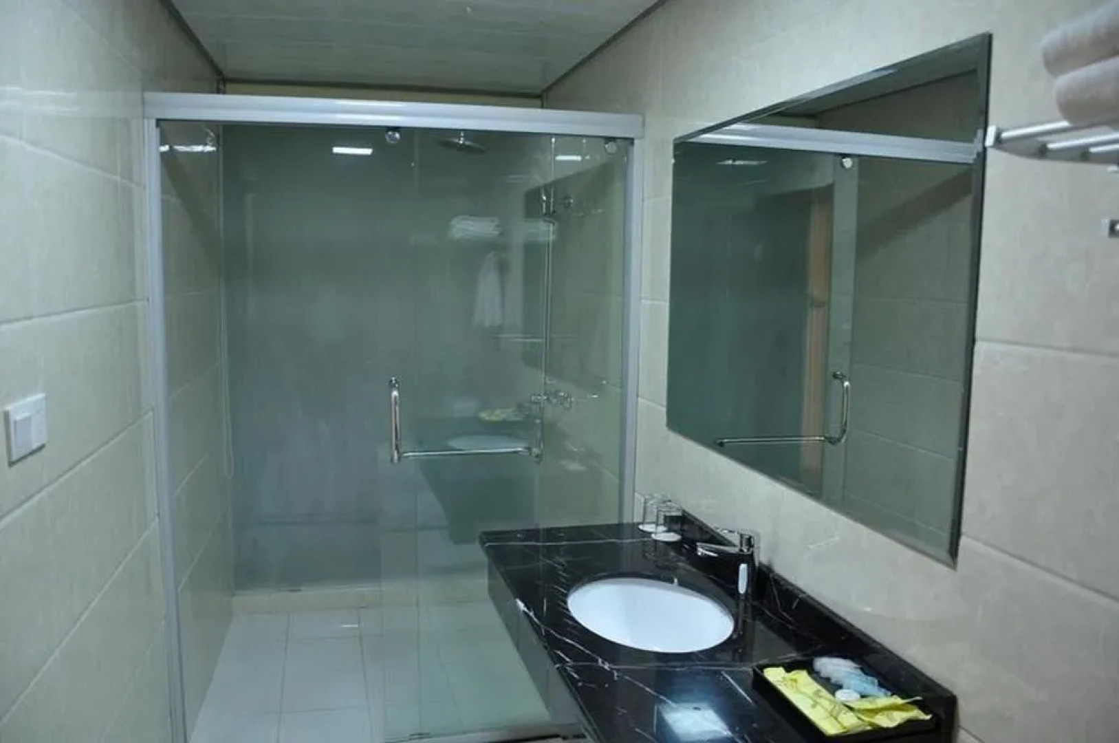 Wenxin 99 Business Hotel