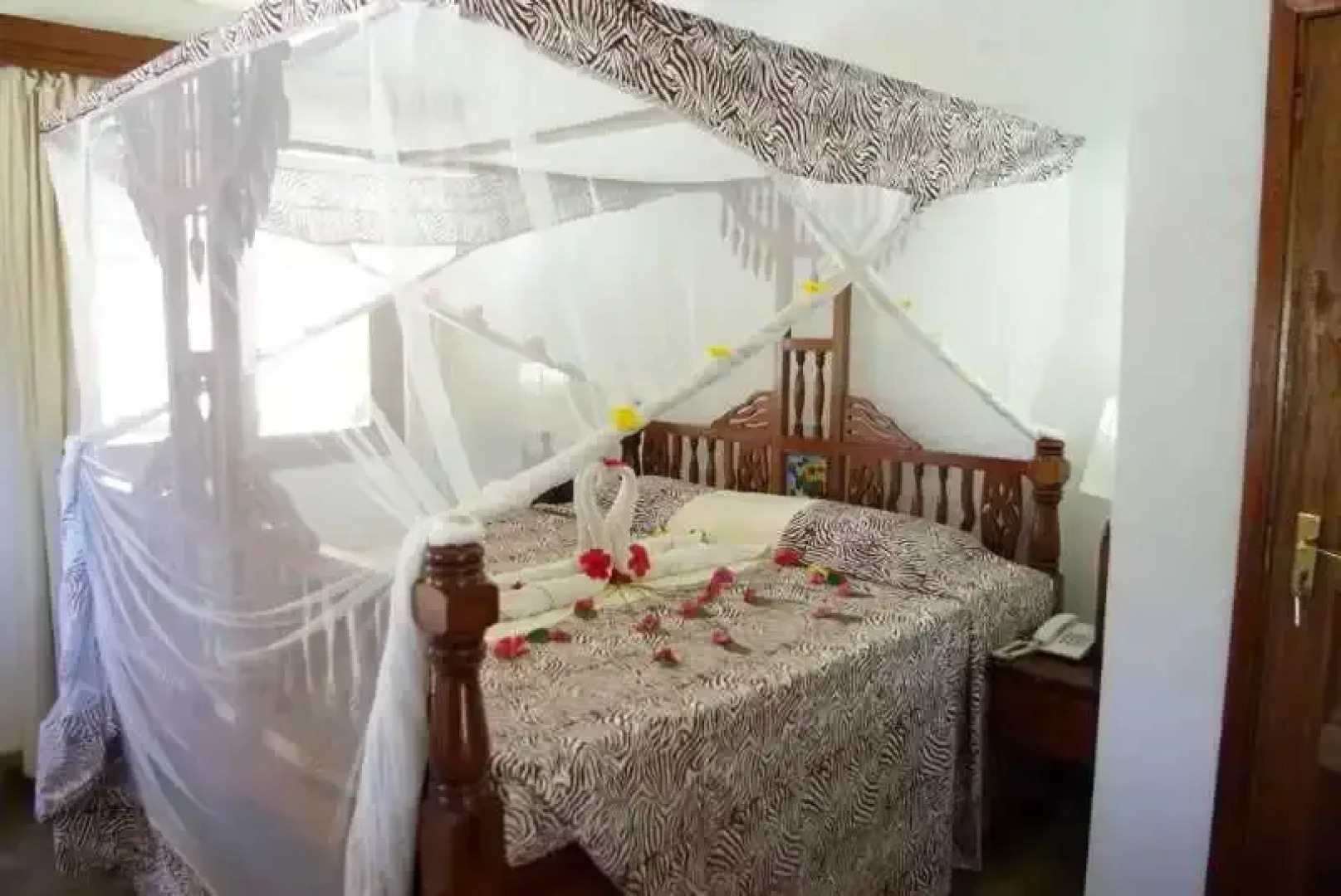 Jacaranda Villas Club