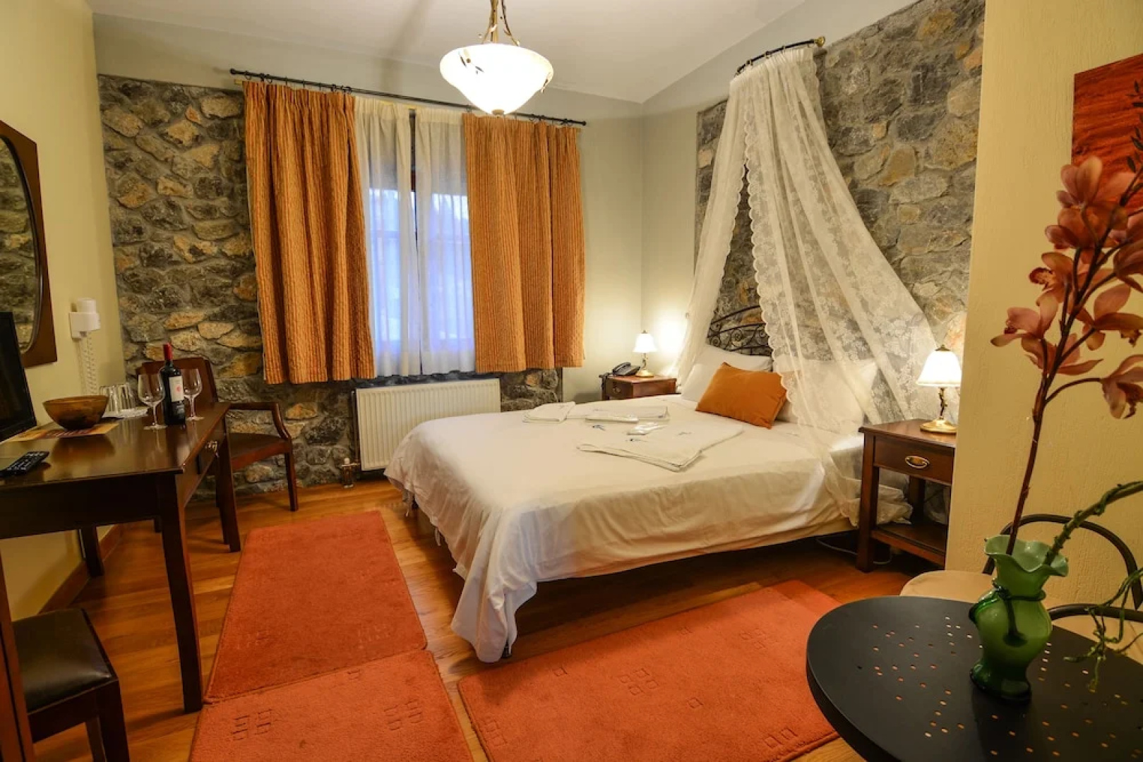 Karyatis Resort