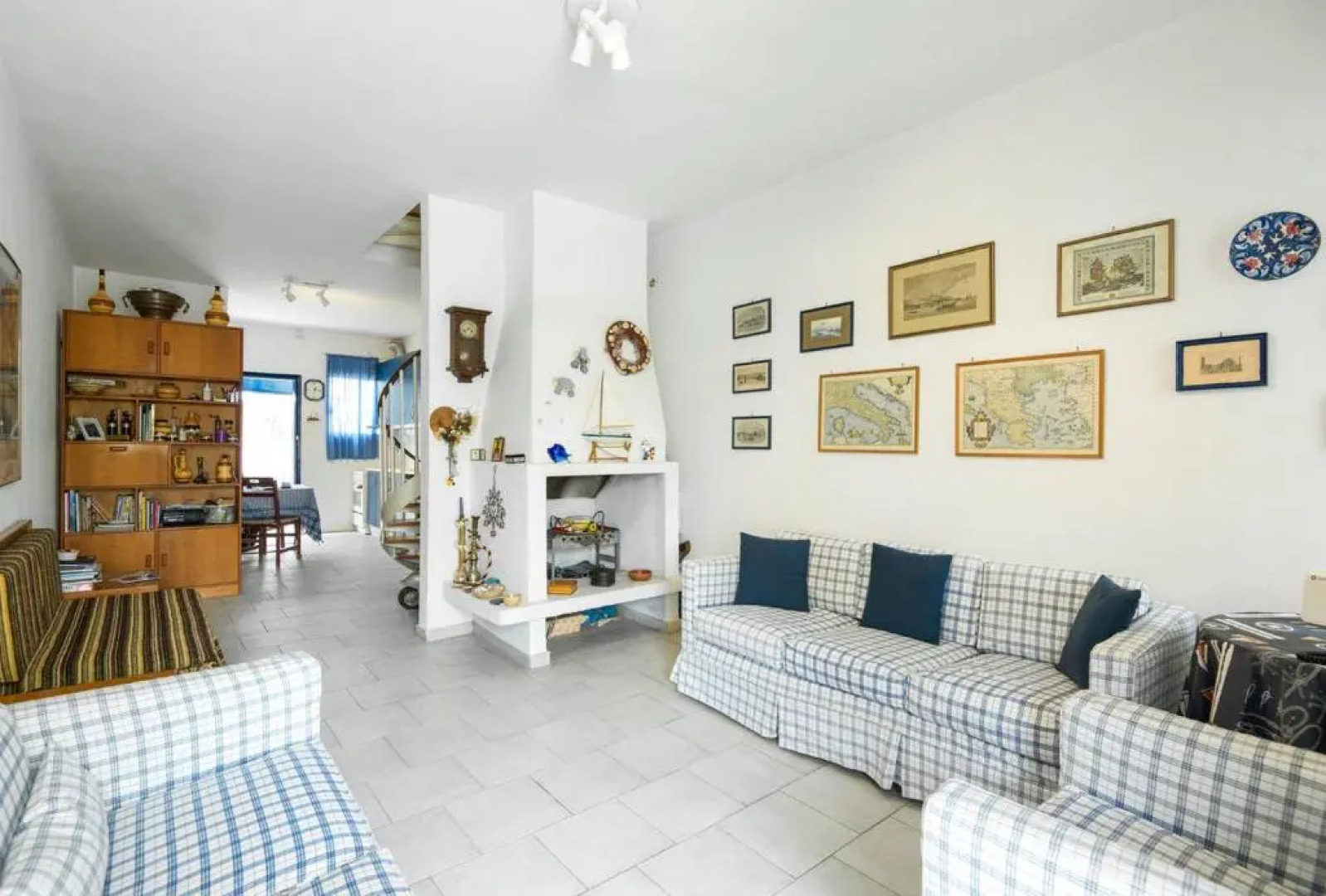 50 Steps From The Sea