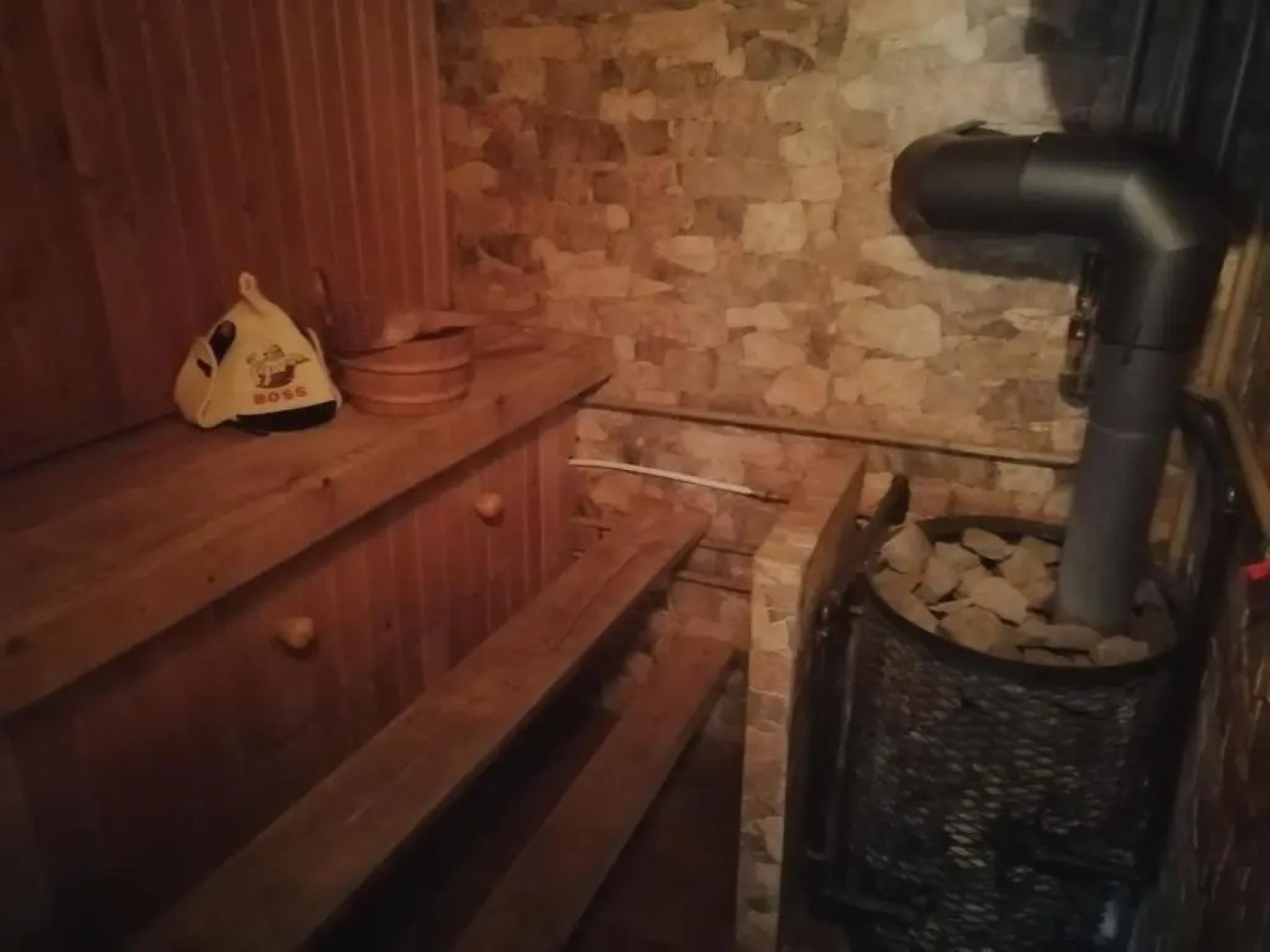 Karineeme Holiday House