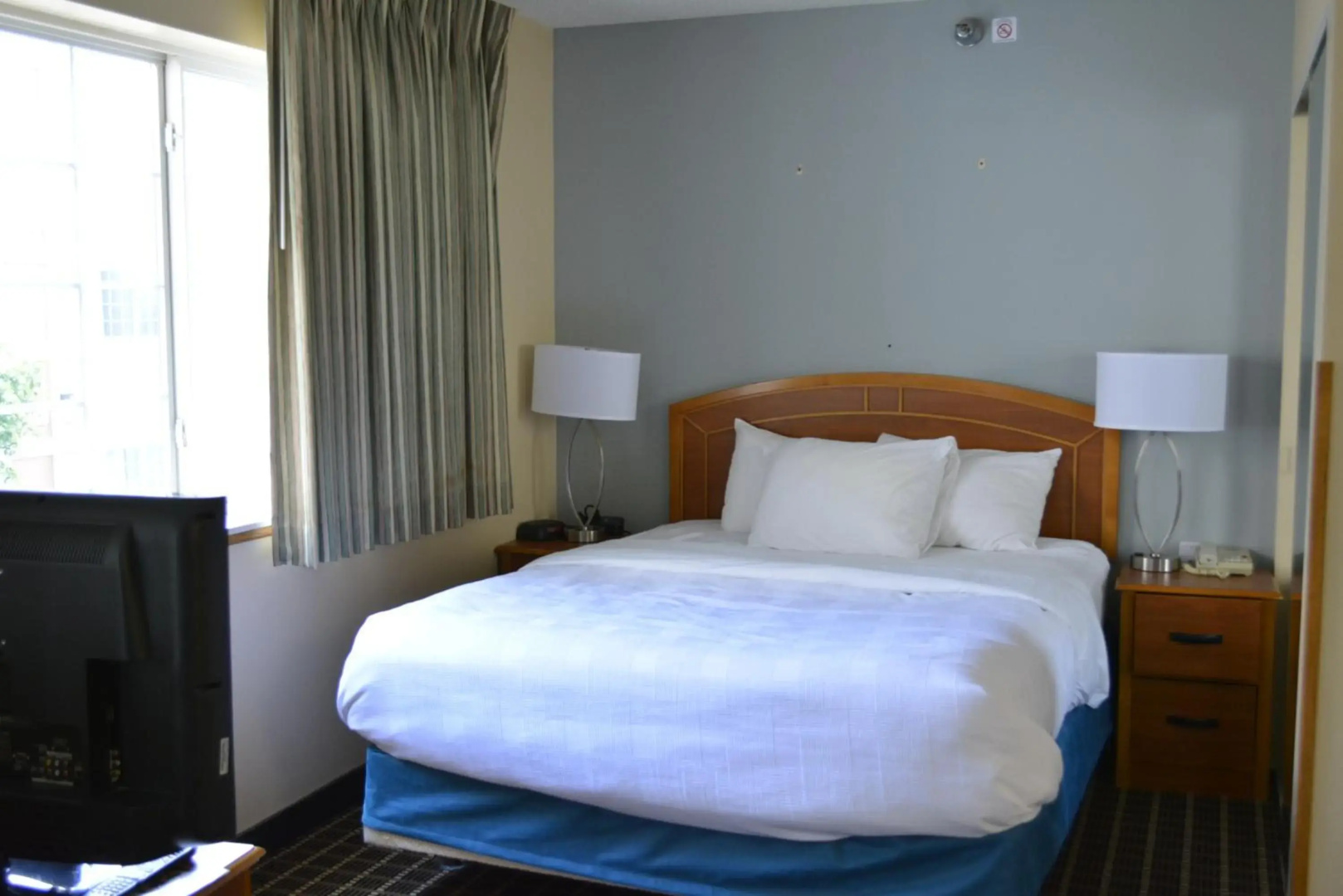 MainStay Suites Dubuque at Hwy 20