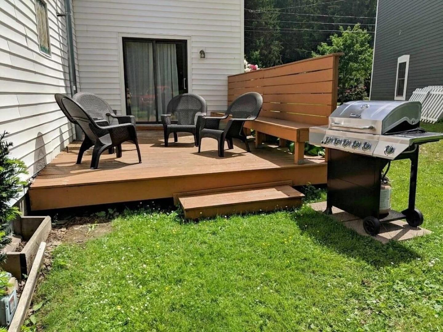 33 West Washington Street 4 Bedroom Home by RedAwning