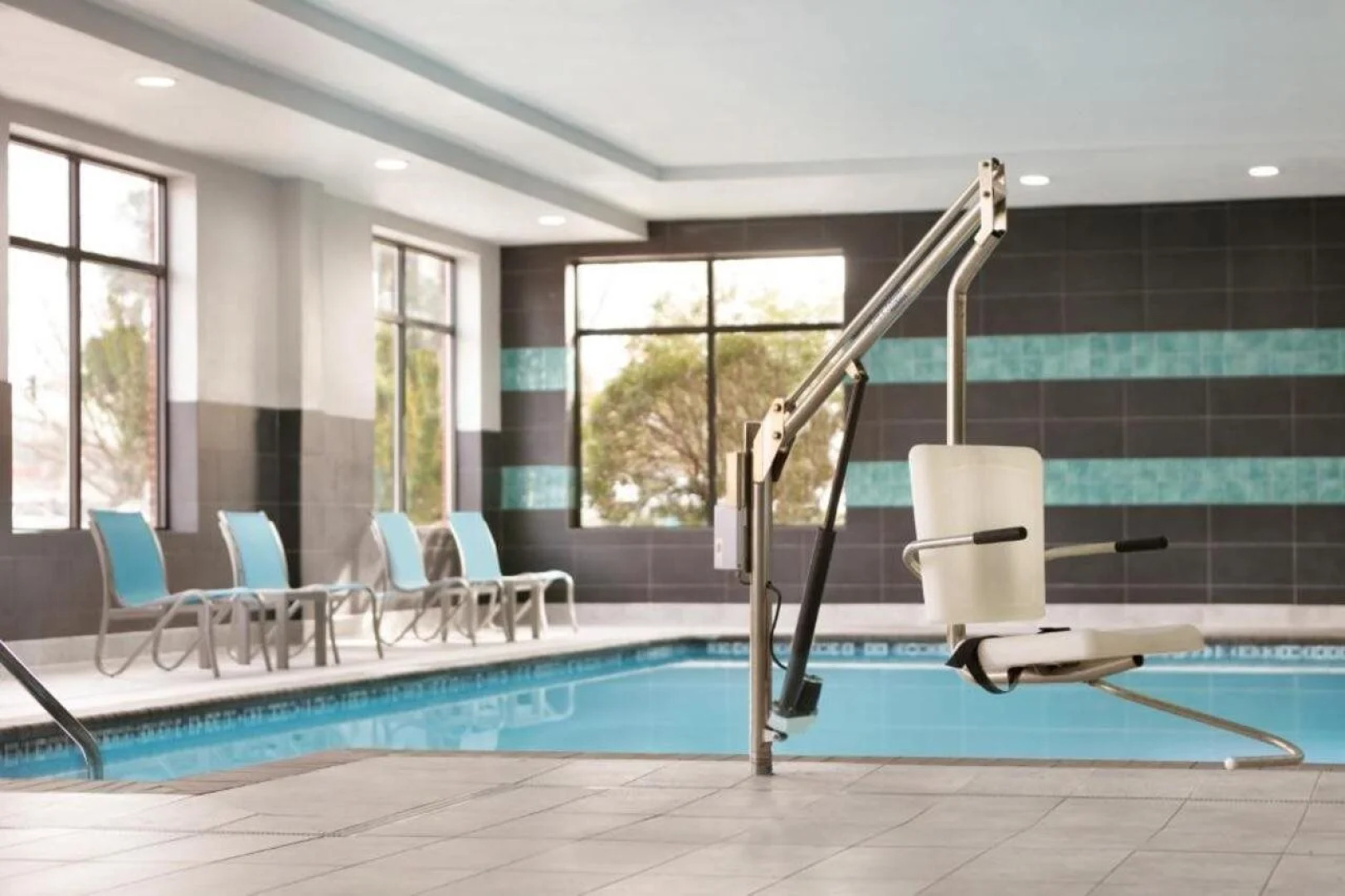 Holiday Inn Express Hotel & Suites Norfolk Airport by IHG