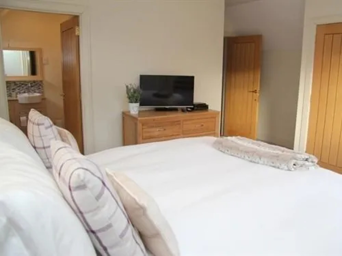 Thistle Dhu Bed & Breakfast