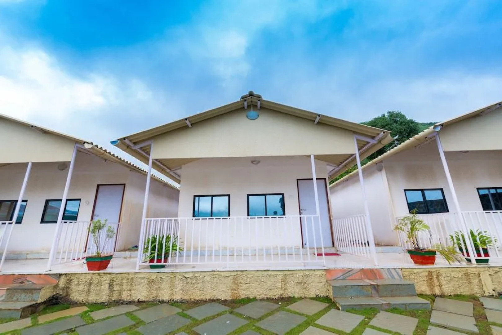 Rainforest Resort And Spa