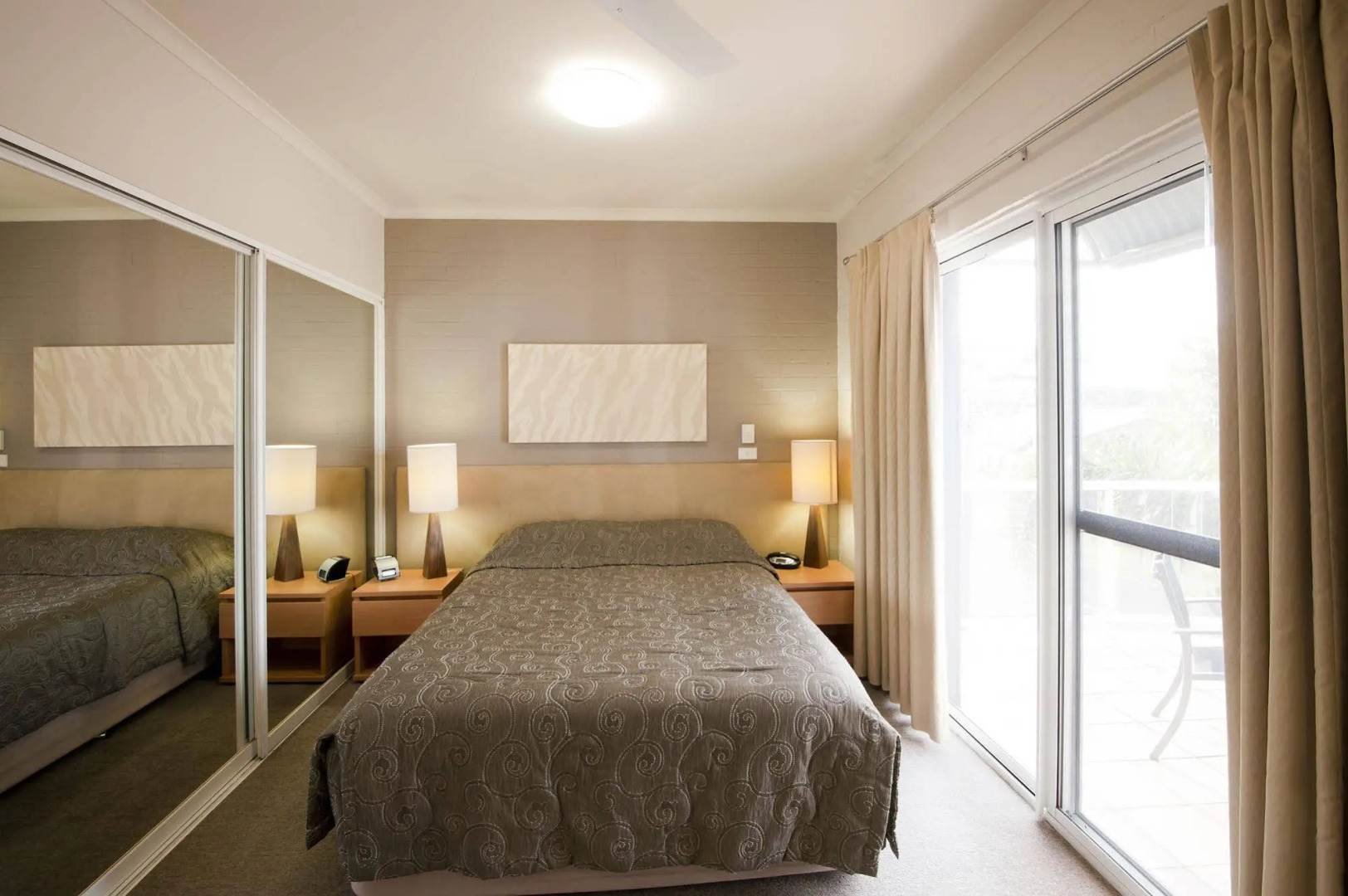 Mollymook Cove Apartments