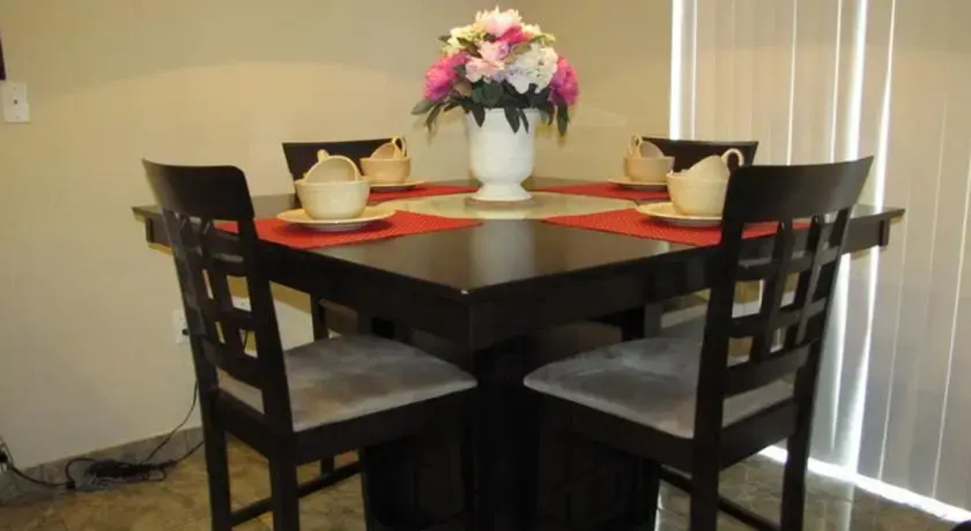 Four Bedroom House in Somerset by CFL Vacations