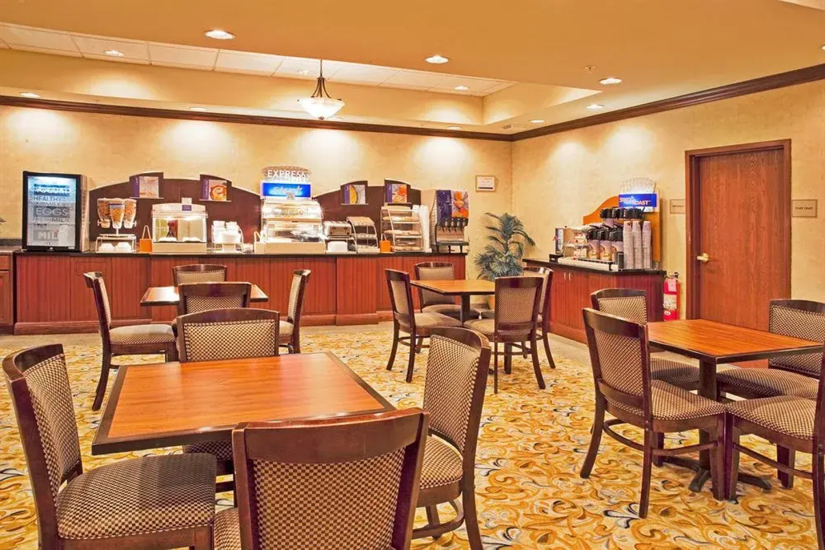 Holiday Inn Express & Suites Bartow