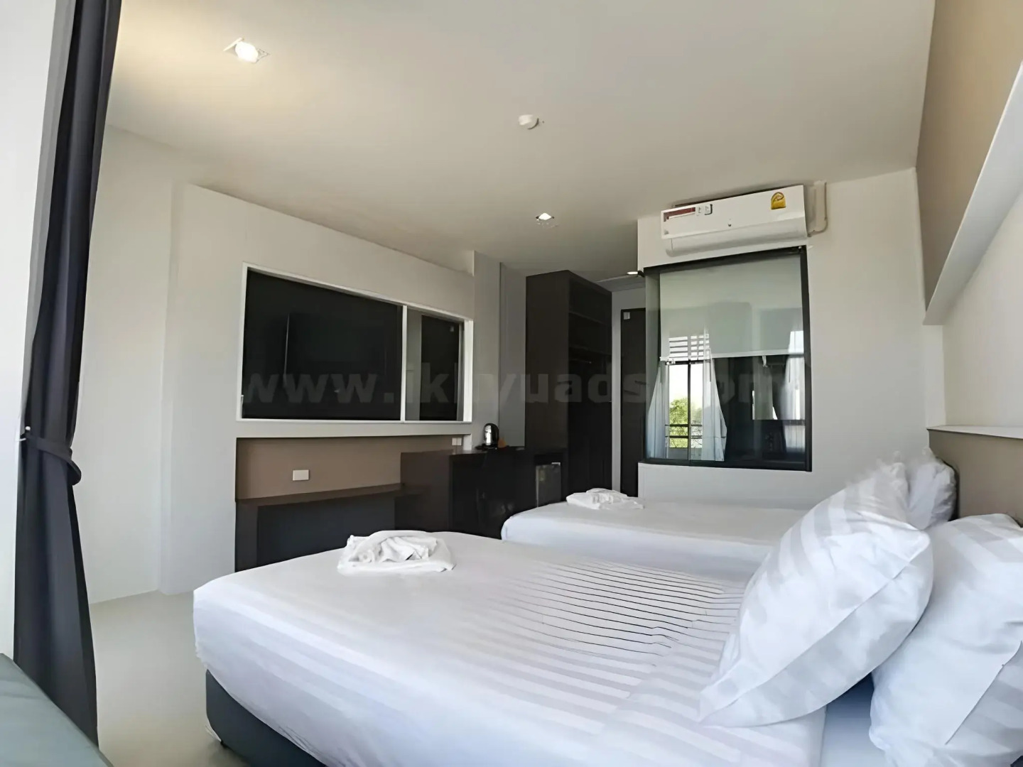 S-Tawan Hotel & Convention