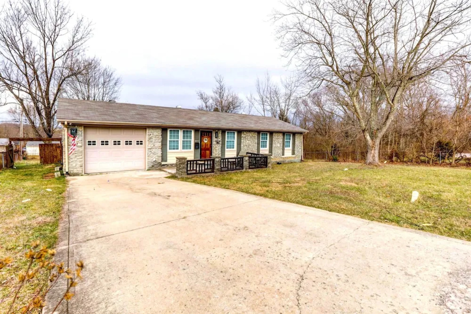 Inviting Frankfort Home Near Bourbon Trail!