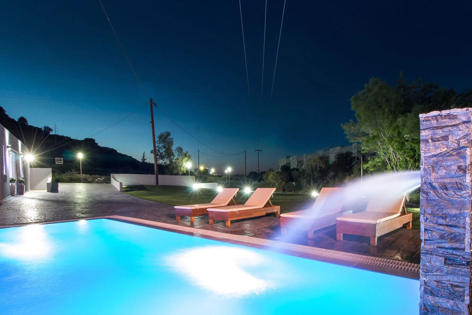 Essential Summer - Adults only