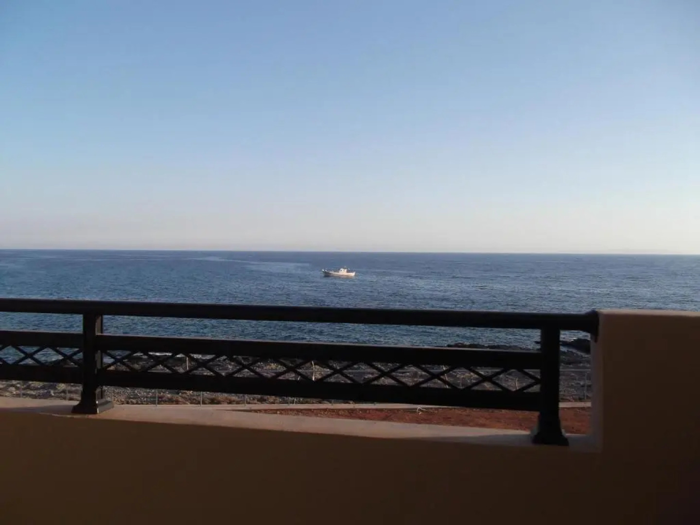 Kritamos Beach Apartments