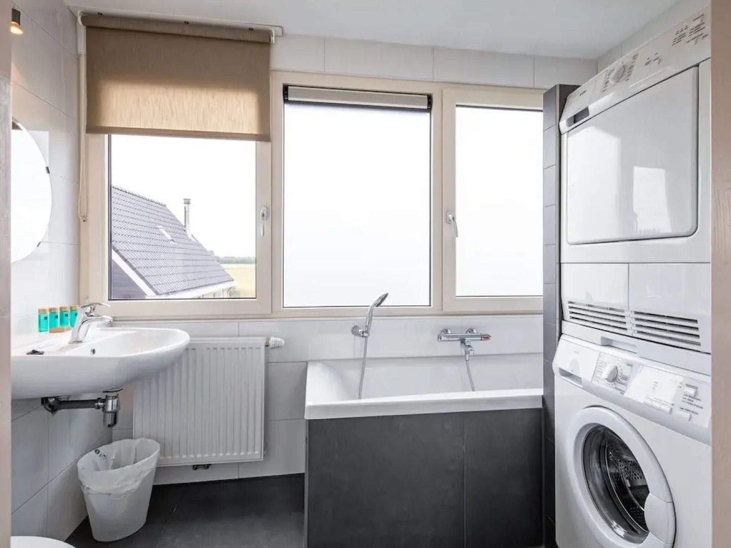 Holiday Home Near Dunes With Wellness Garden