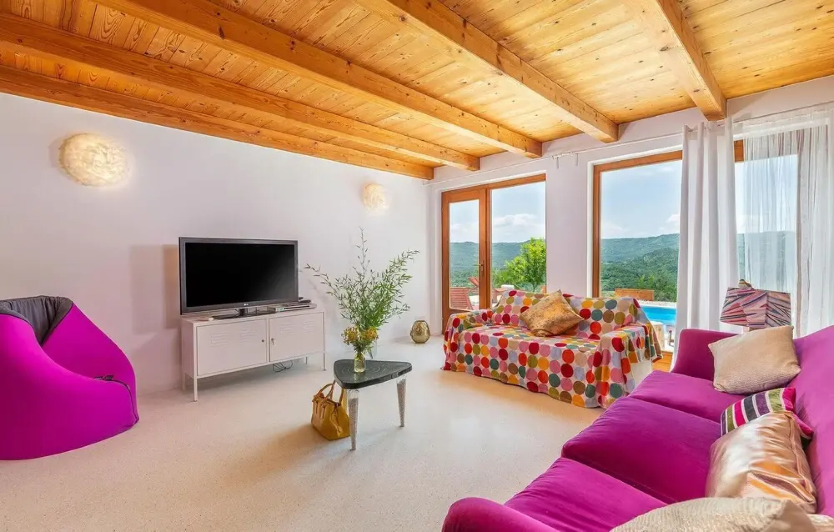 Stunning Home in Podpican With Outdoor Swimming Pool, Wifi and 3 Bedrooms