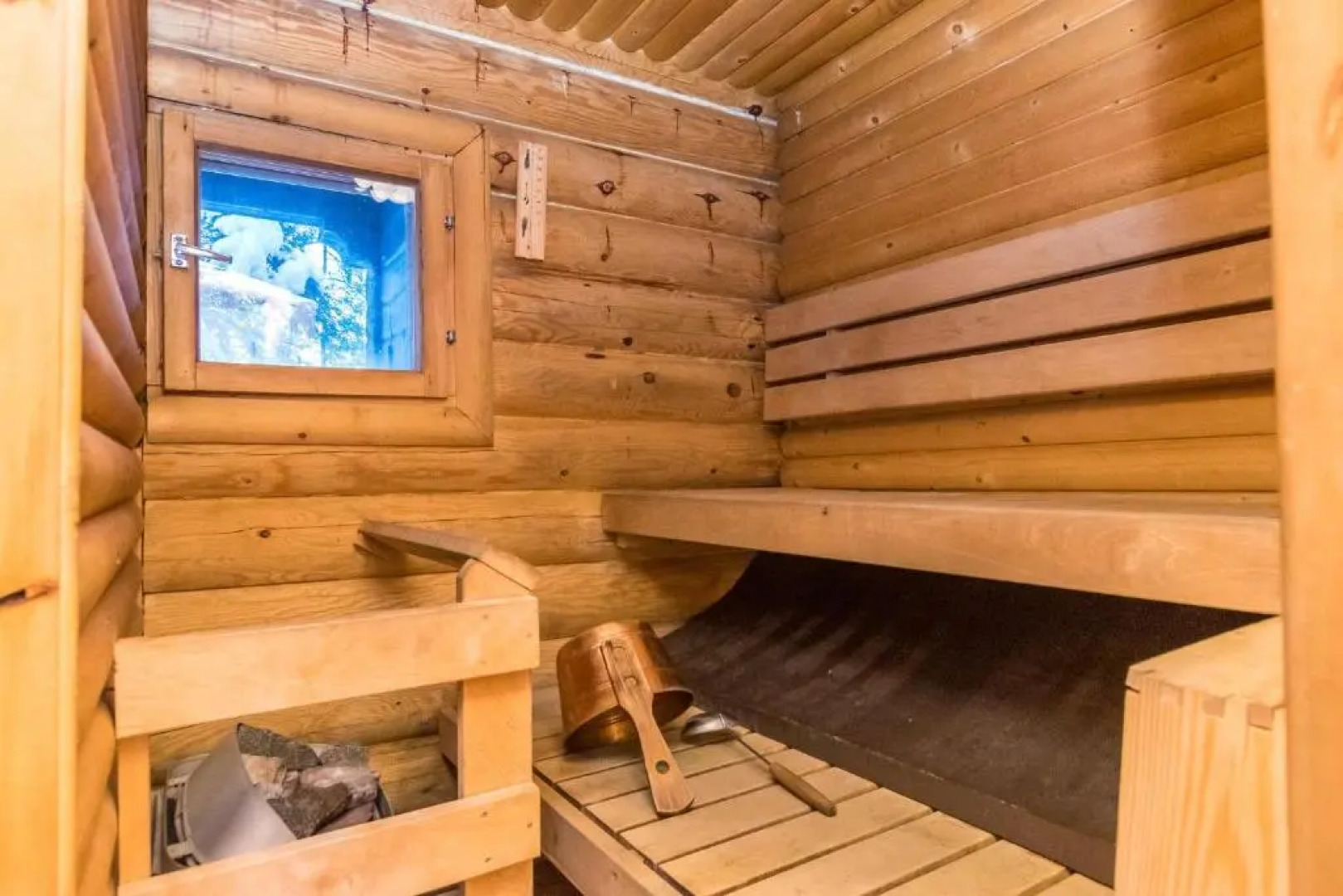 Hallan Akka Apartments