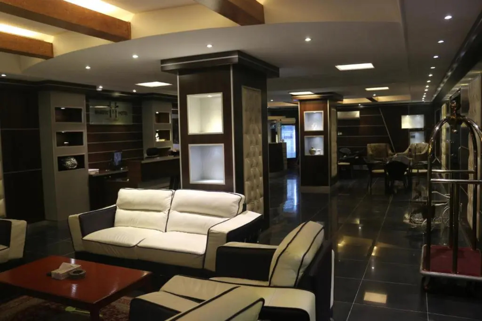 Al Fakhamah Hotel Apartments