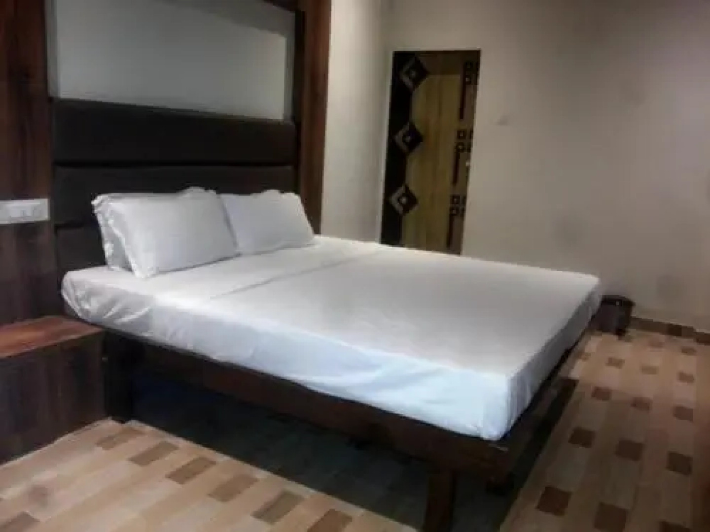 Joy Hotel And Banquet Hall