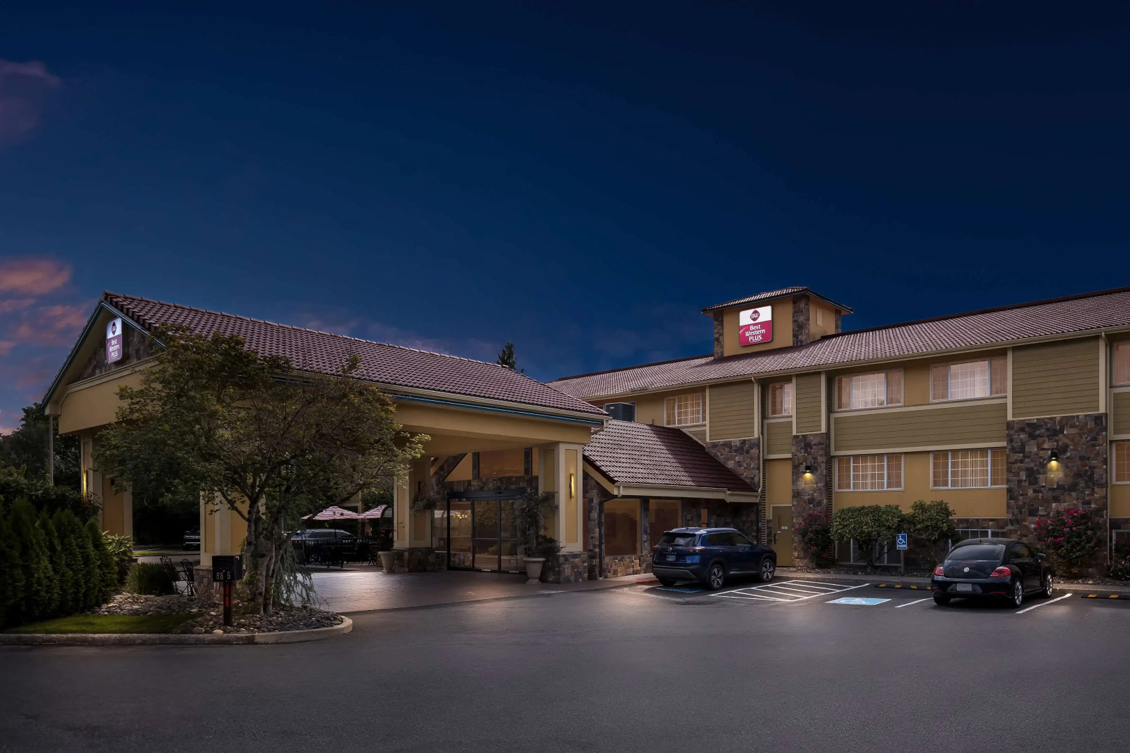 Best Western Plus Parkway Inn