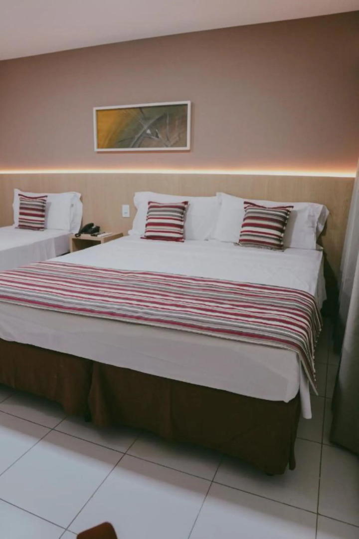 Tulip Inn Saint Louis