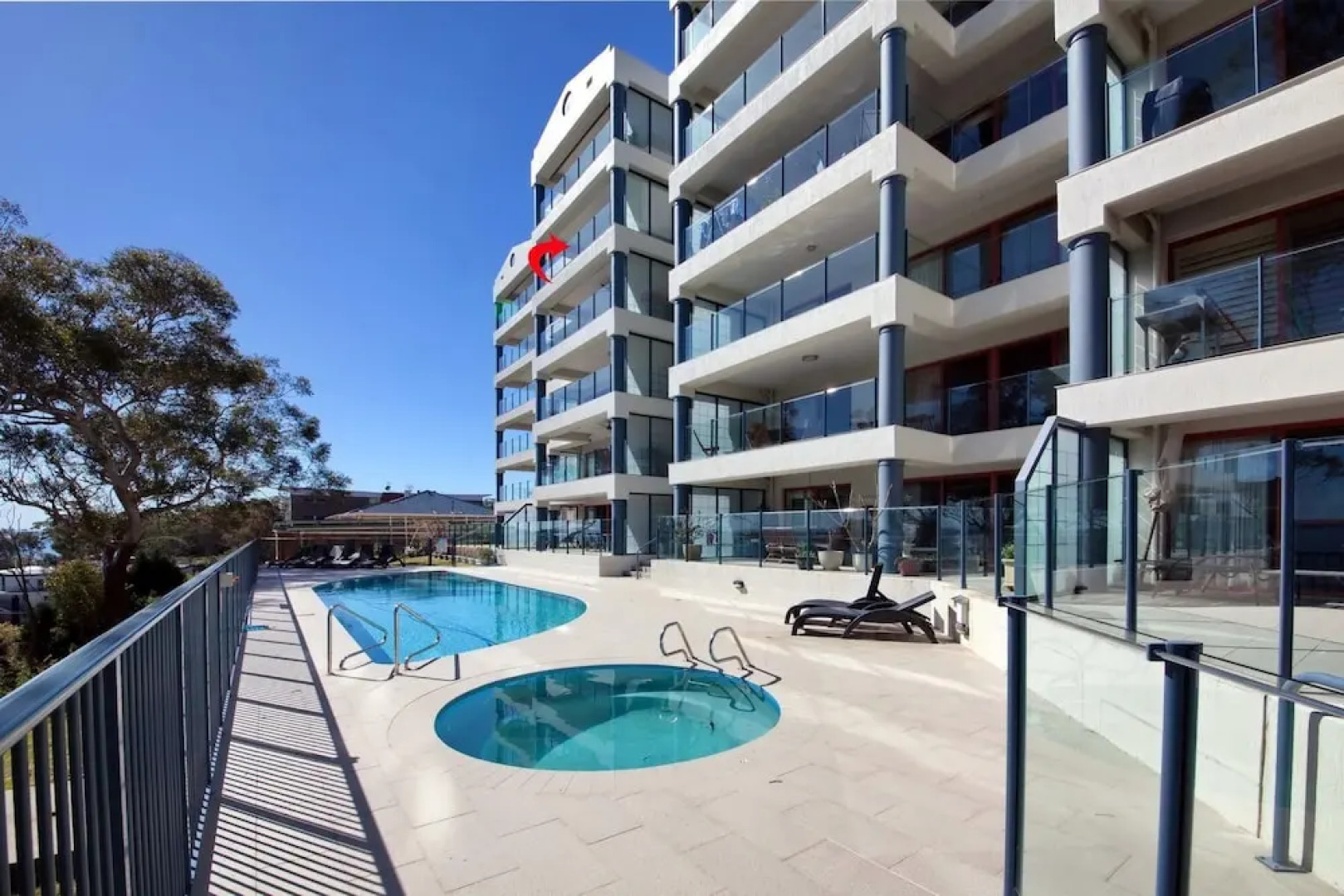 Le Vogue, Unit 22, 16 Magnus Street