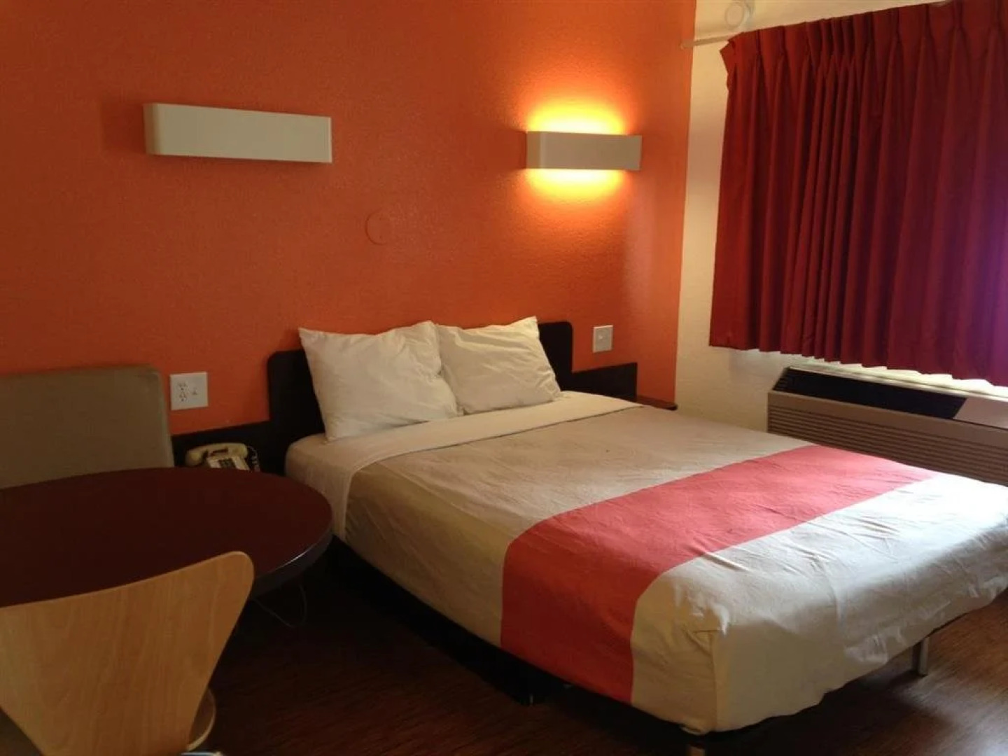 Motel 6 Stockton, CA - East