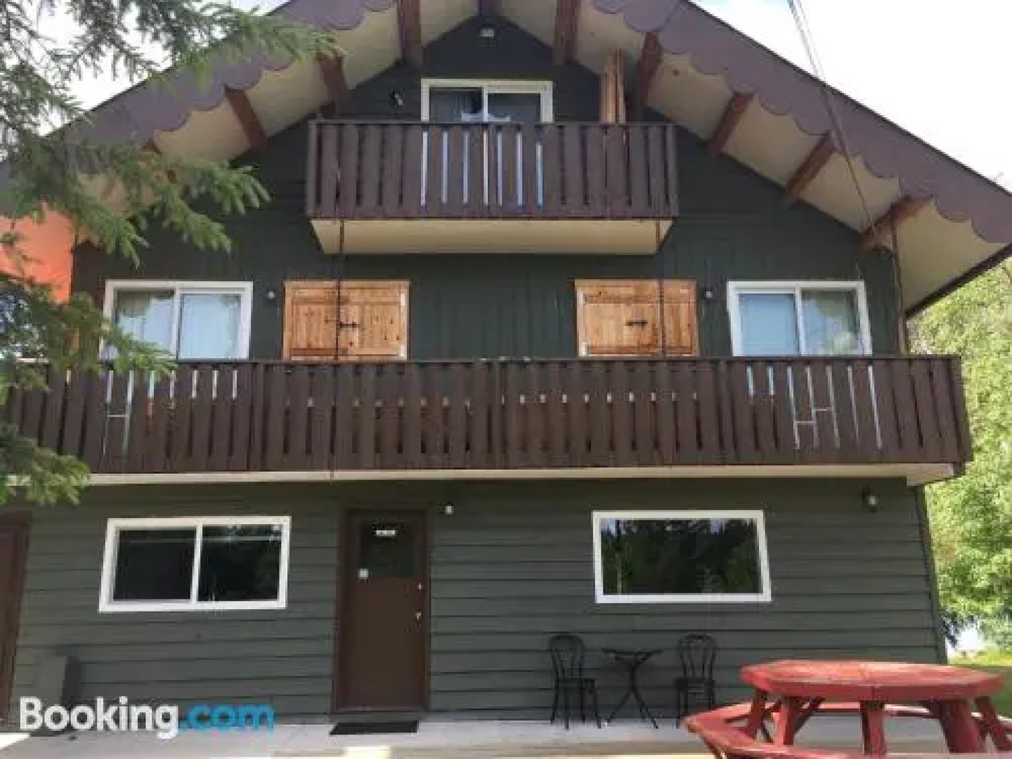 Ruth Lake Lodge Resort