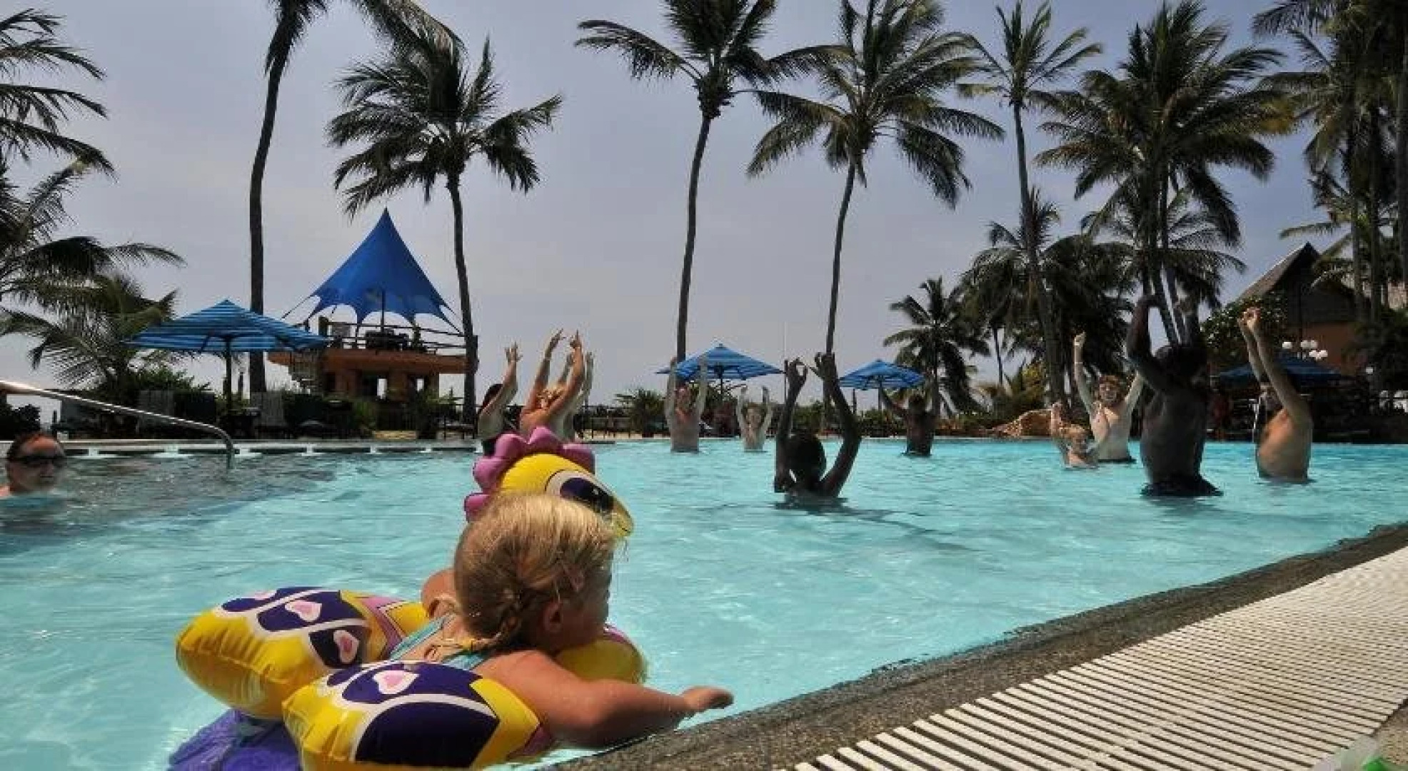 Bahari Dhow Beach Villas