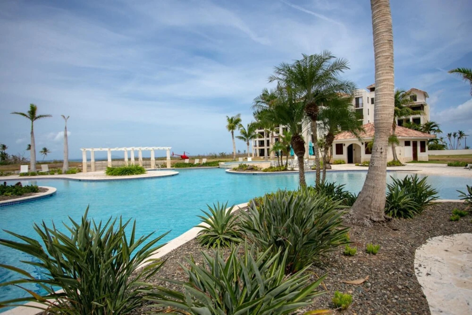 Impressive 2 Bedroom Luxurious Ocean View Apartment at Exclusive Solarea Complex