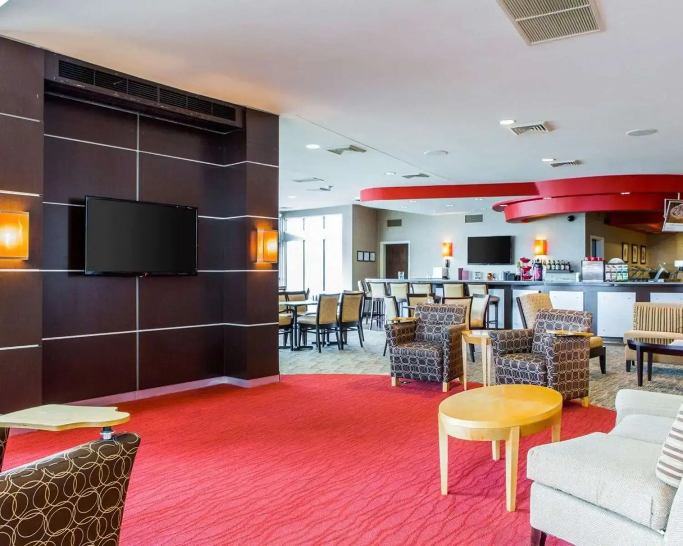 Cambria Suites Appleton