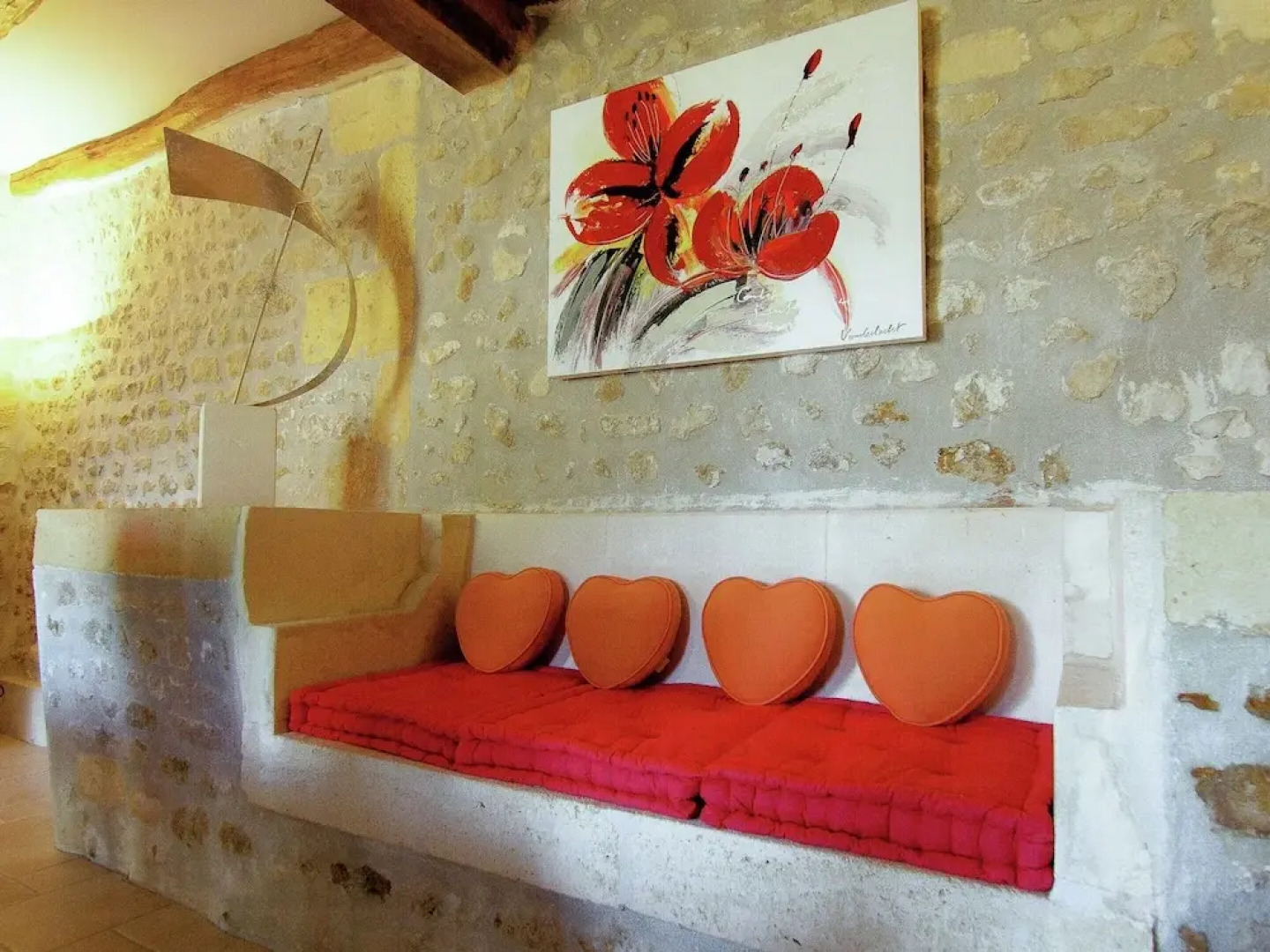 Luxury Apartment With Terrace, Sauna, Tennis, Pool