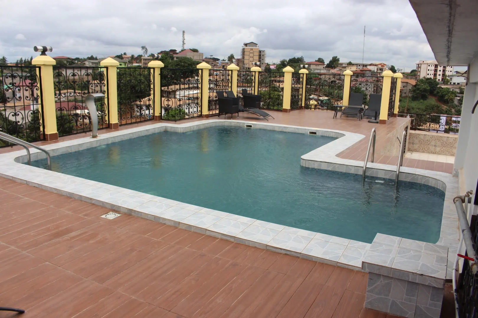 Safyad Hotel