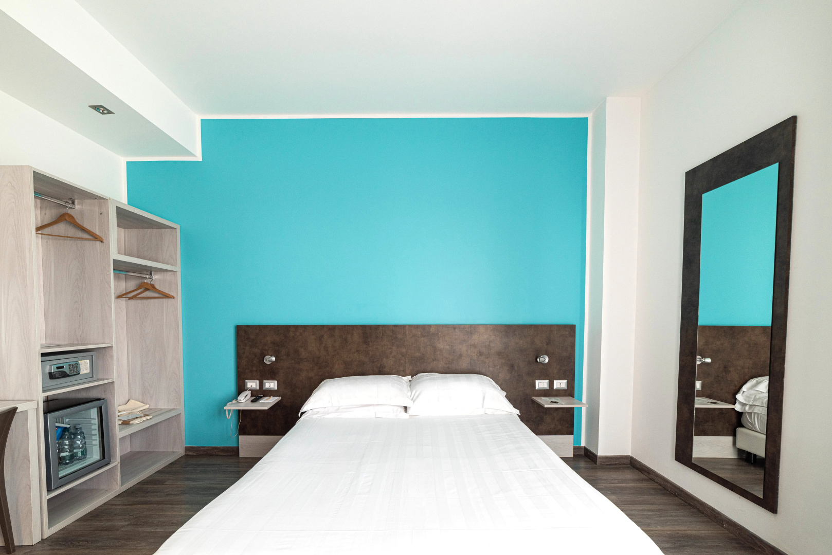 Отель Phi Hotel Milano