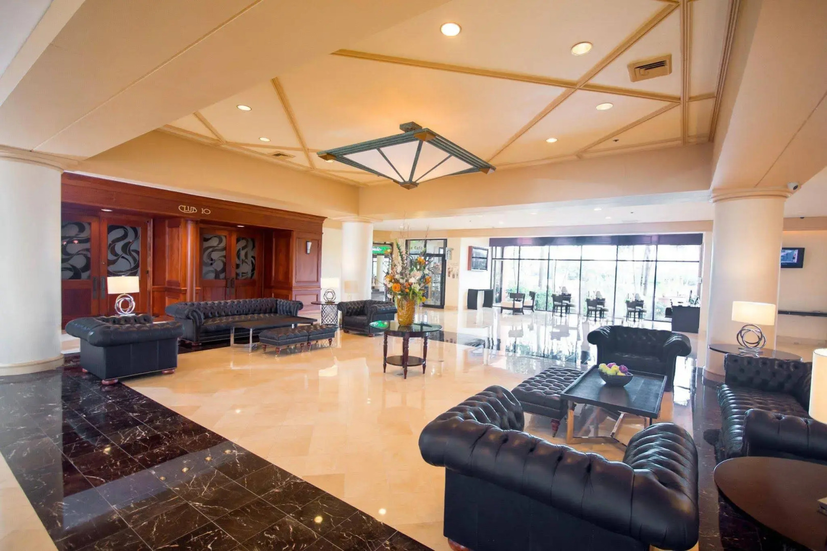 Hilton Palm Beach PBI