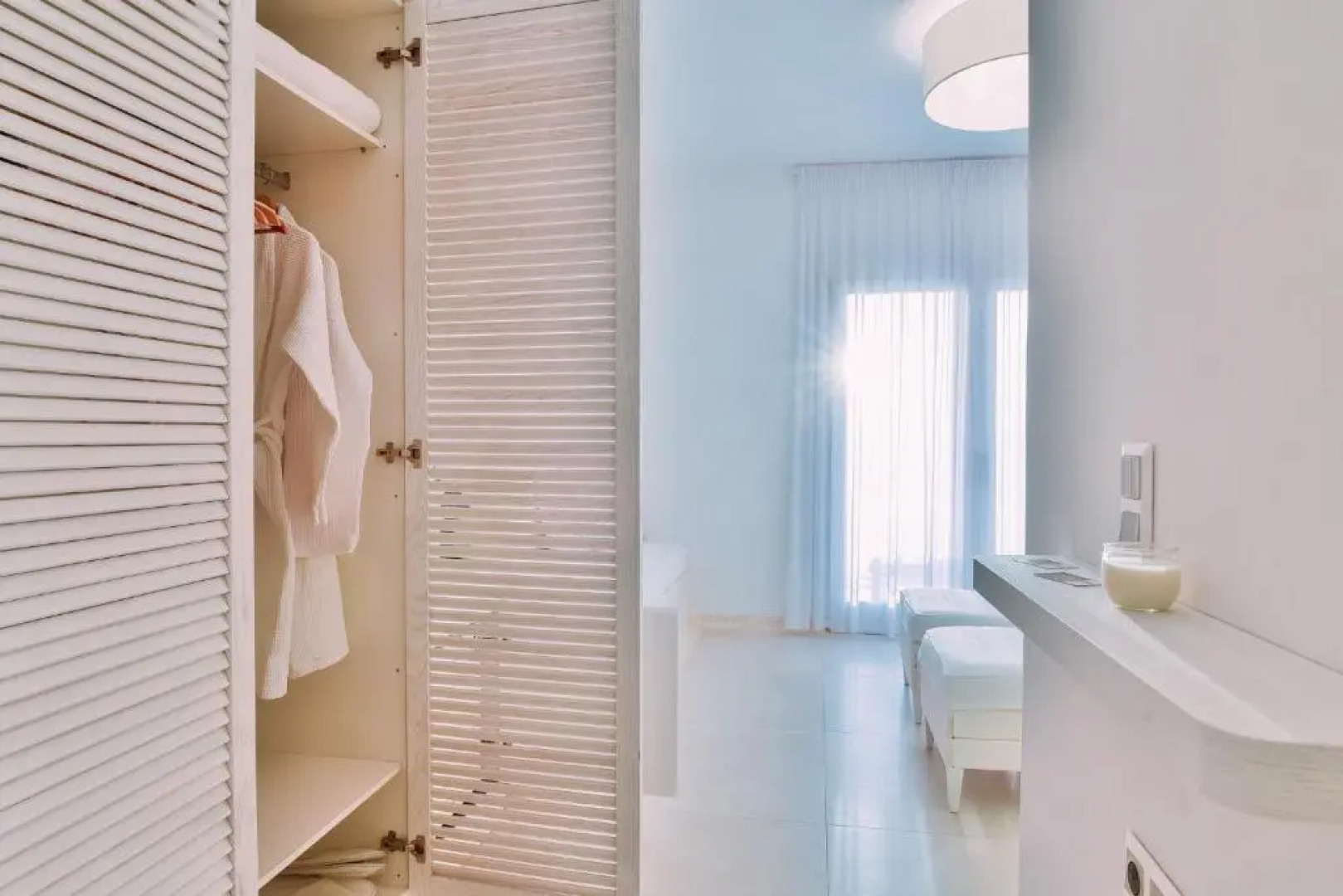 Schinoza Luxury Suites