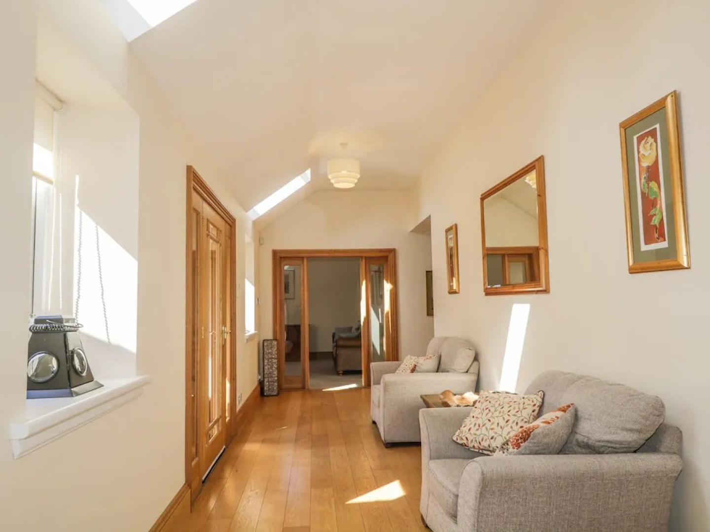 5 Williamston Steading