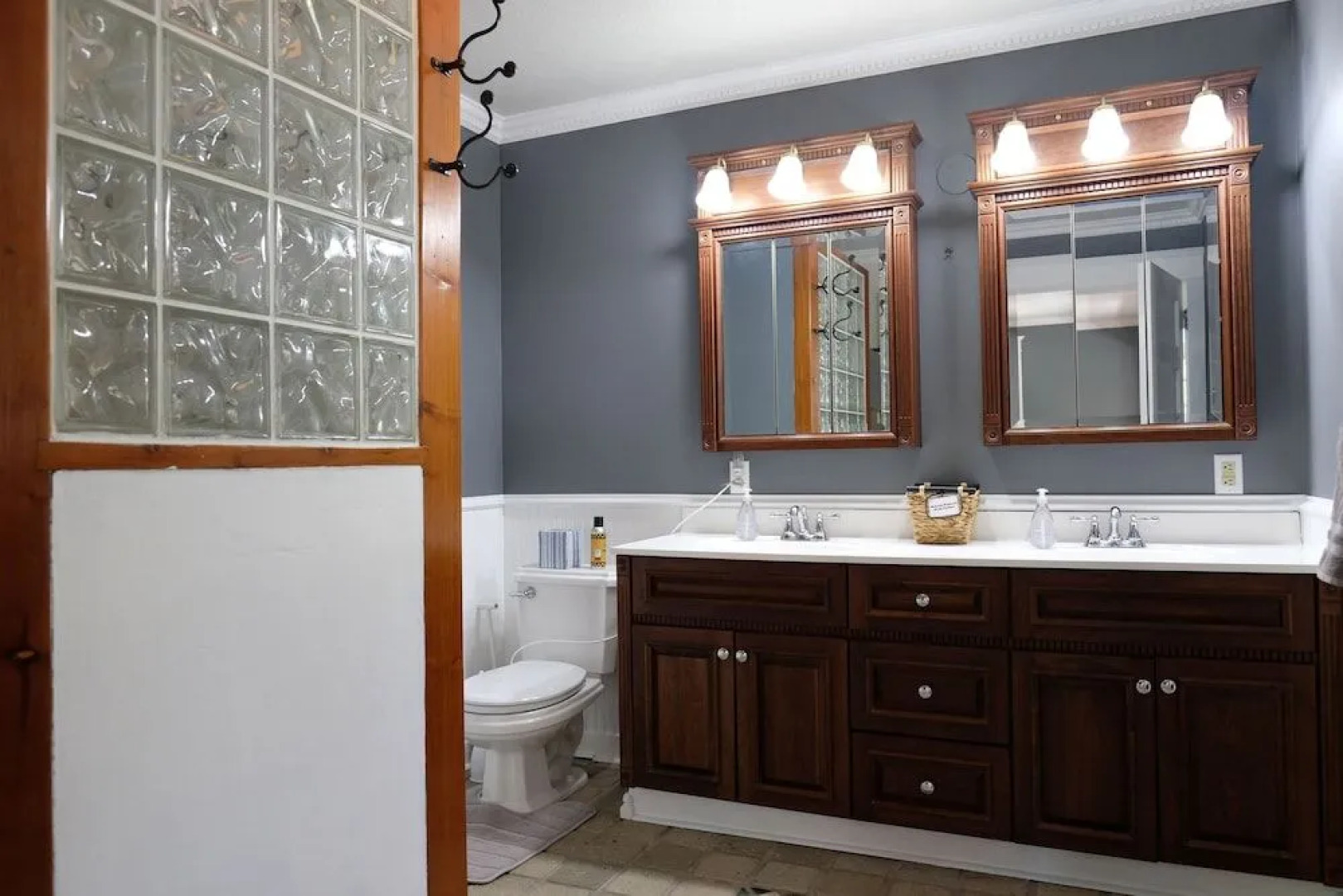 Secret Garden Bed & Breakfast