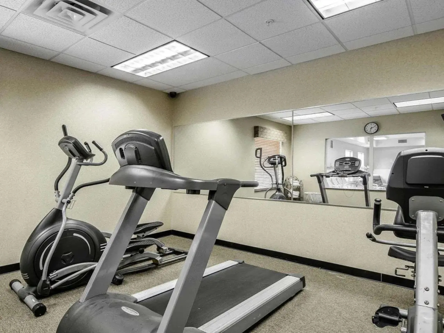 Comfort Inn & Suites Van Buren - Fort Smith