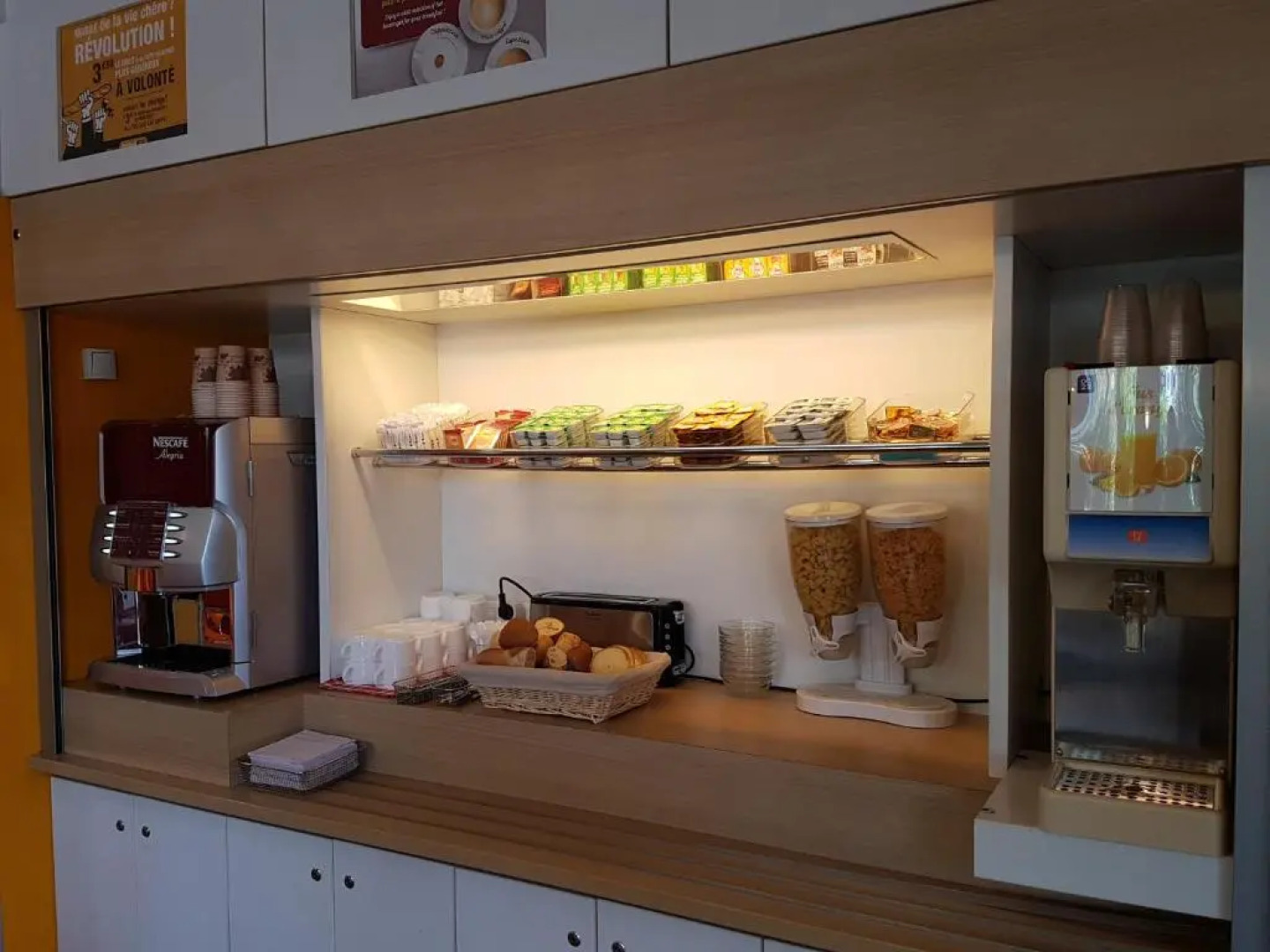 Hotelf1 Marseille Plan De Campagne N°1 (Rénové)