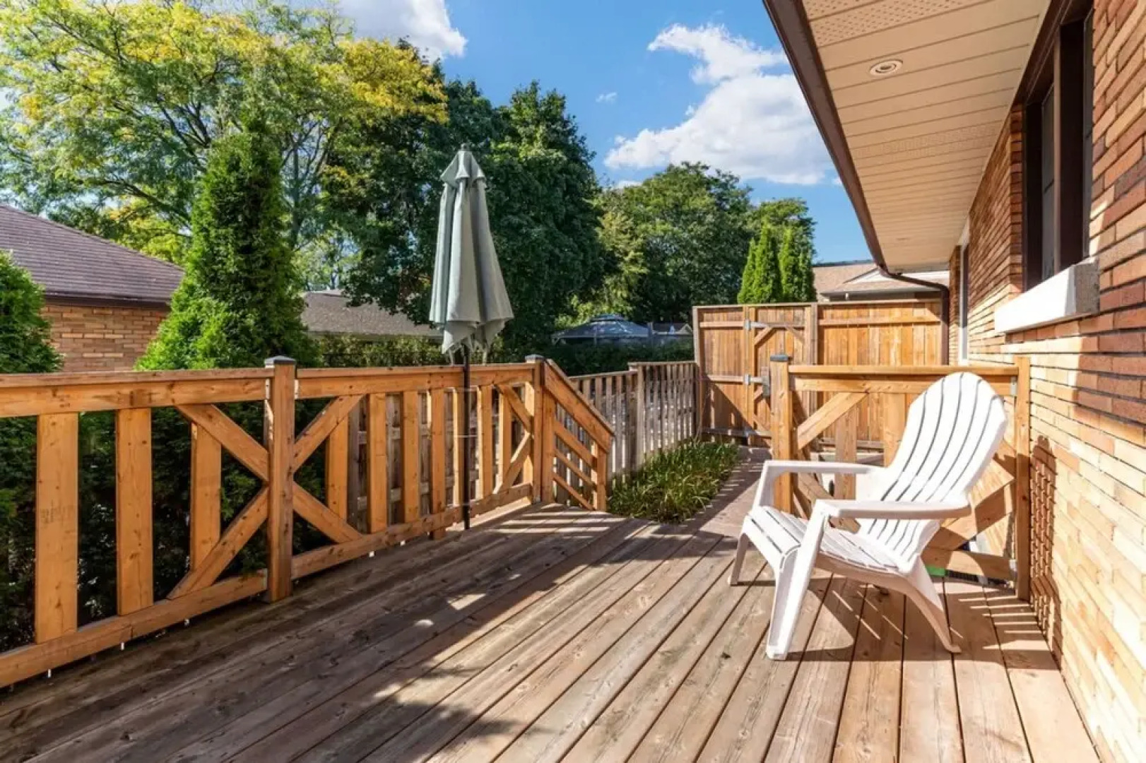 Charming 3BR Home in Quiet Kitchener Neighborhood